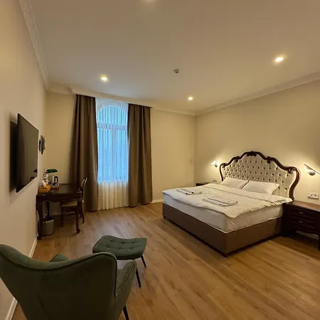 Hotel Promenaden 4*